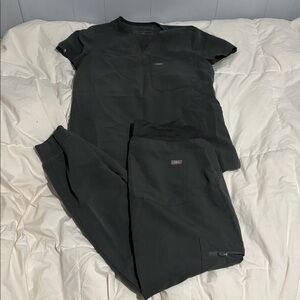 Figs Charcoal Scrub Top with Burgundy Accent